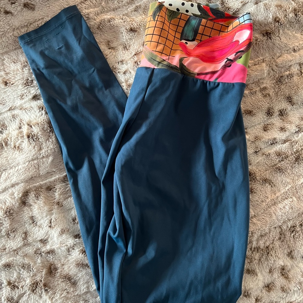Farm Rio Yoga Pants Blue Parrot Leggings Size PS